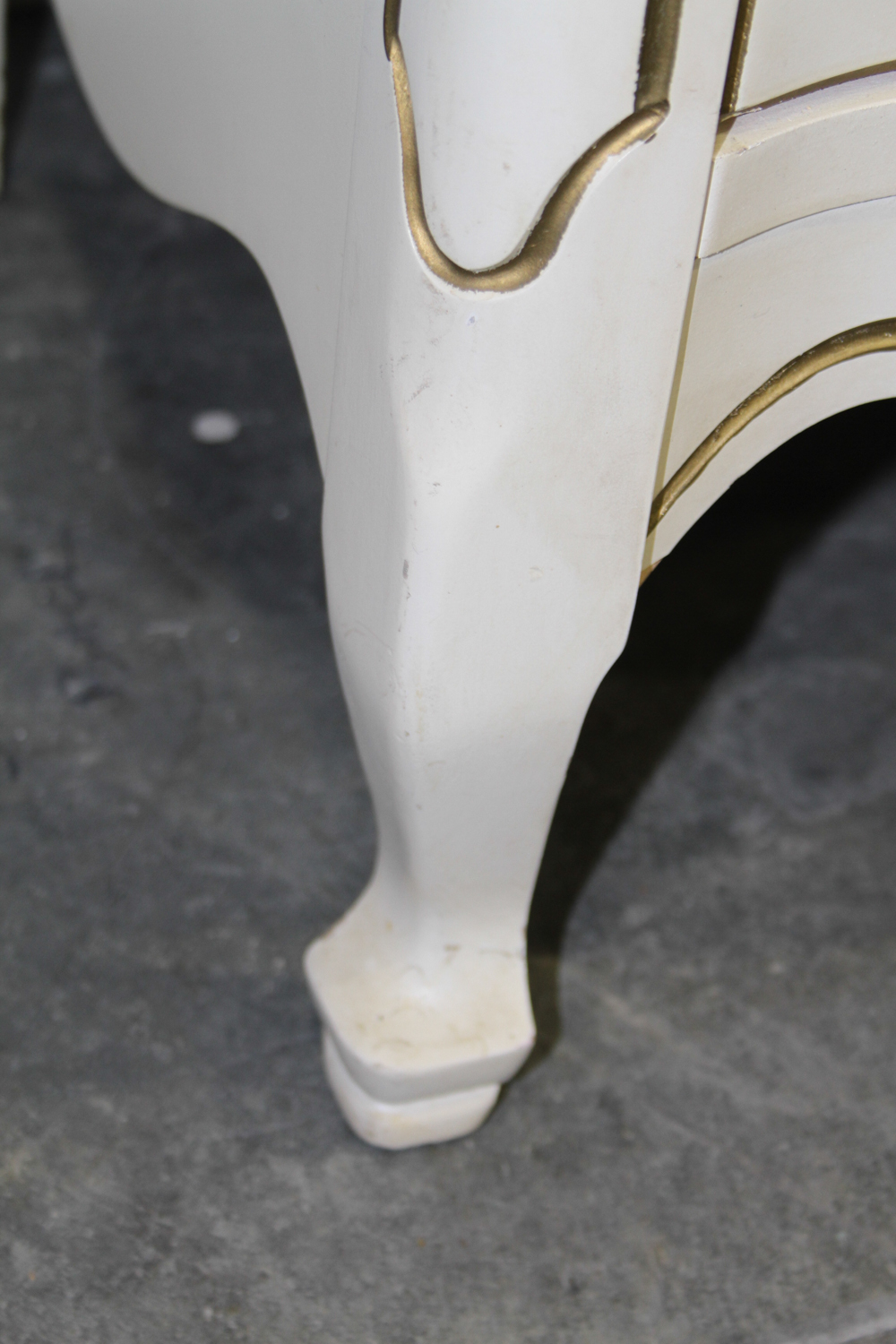 Johnson/Carper French Provincial Style Dresser with Mirror