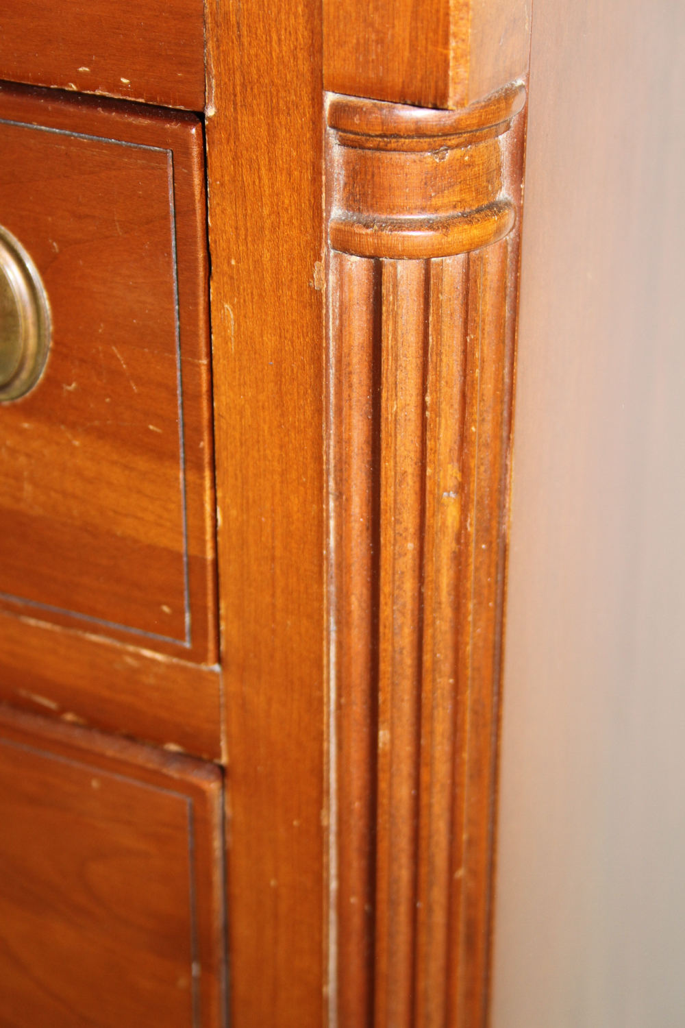 Willett Wildwood Cherry Chest of Drawers