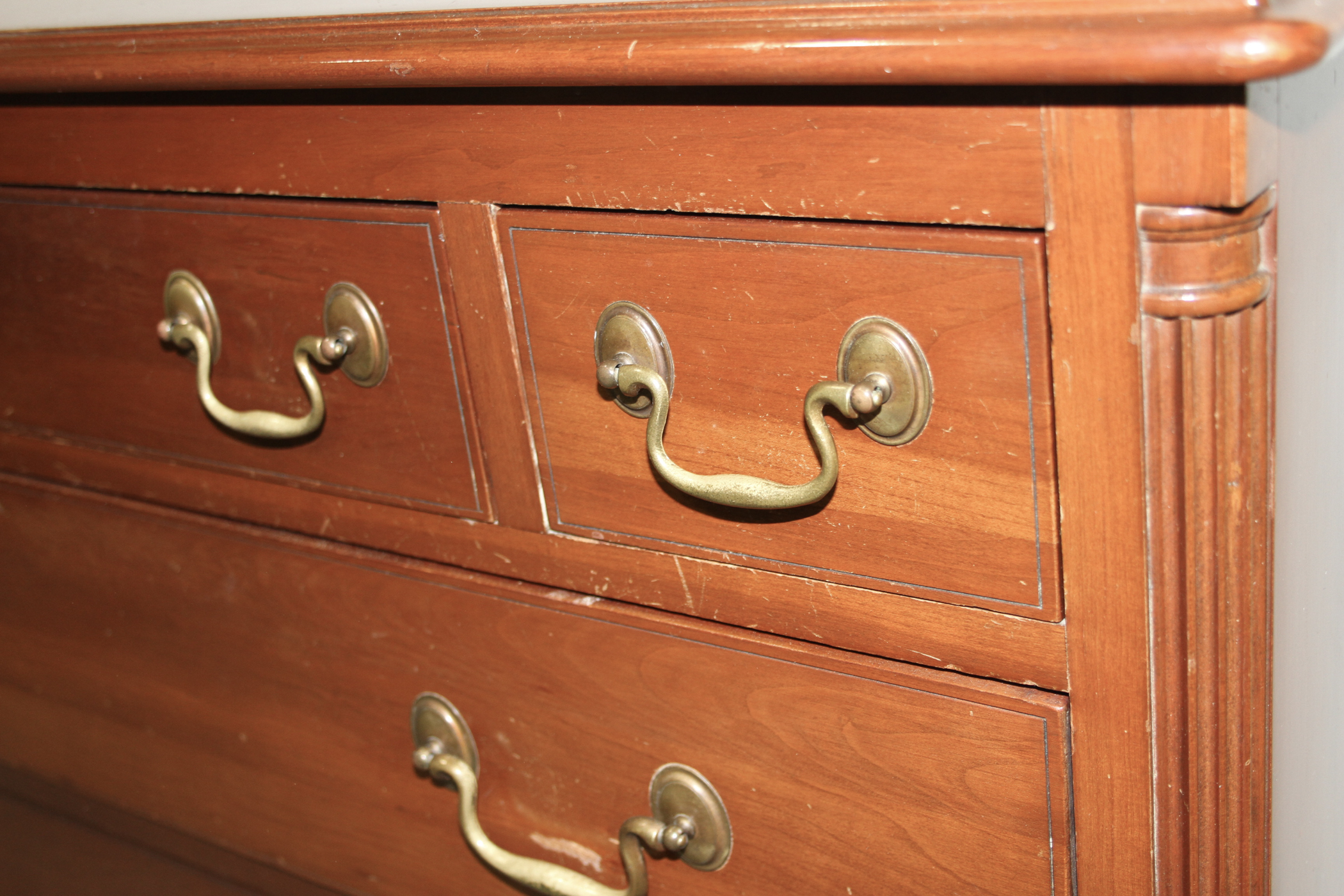Willett Wildwood Cherry Chest of Drawers