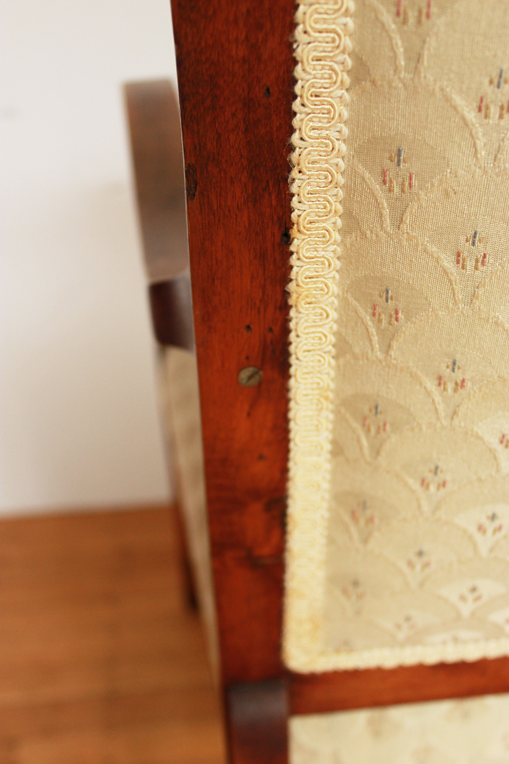 Victorian Parlor Chair