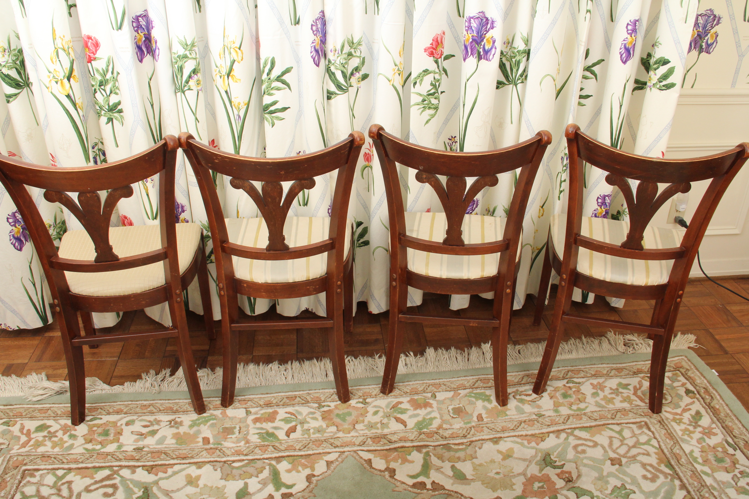 Duncan Phyfe Style Dining Room Table and Chairs