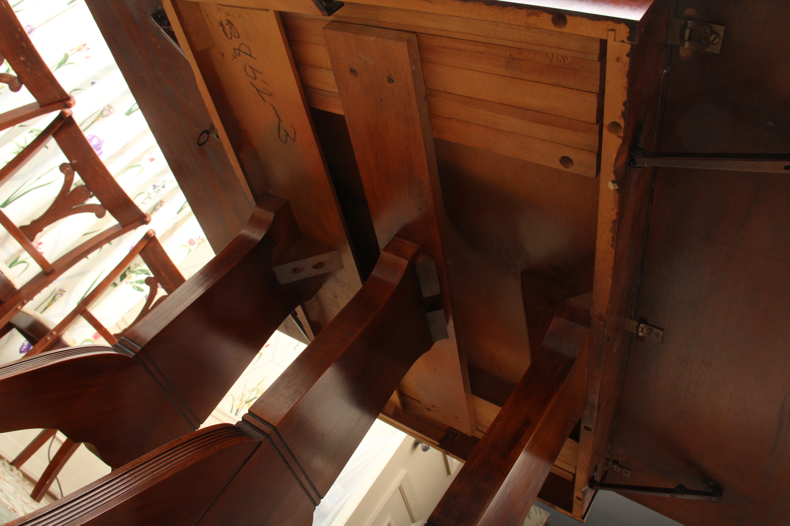 Duncan Phyfe Style Dining Room Table and Chairs