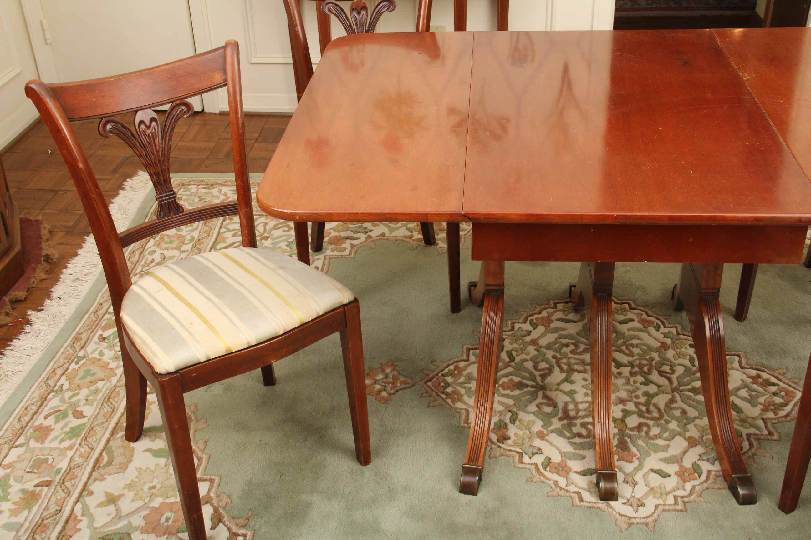 Duncan Phyfe Style Dining Room Table and Chairs