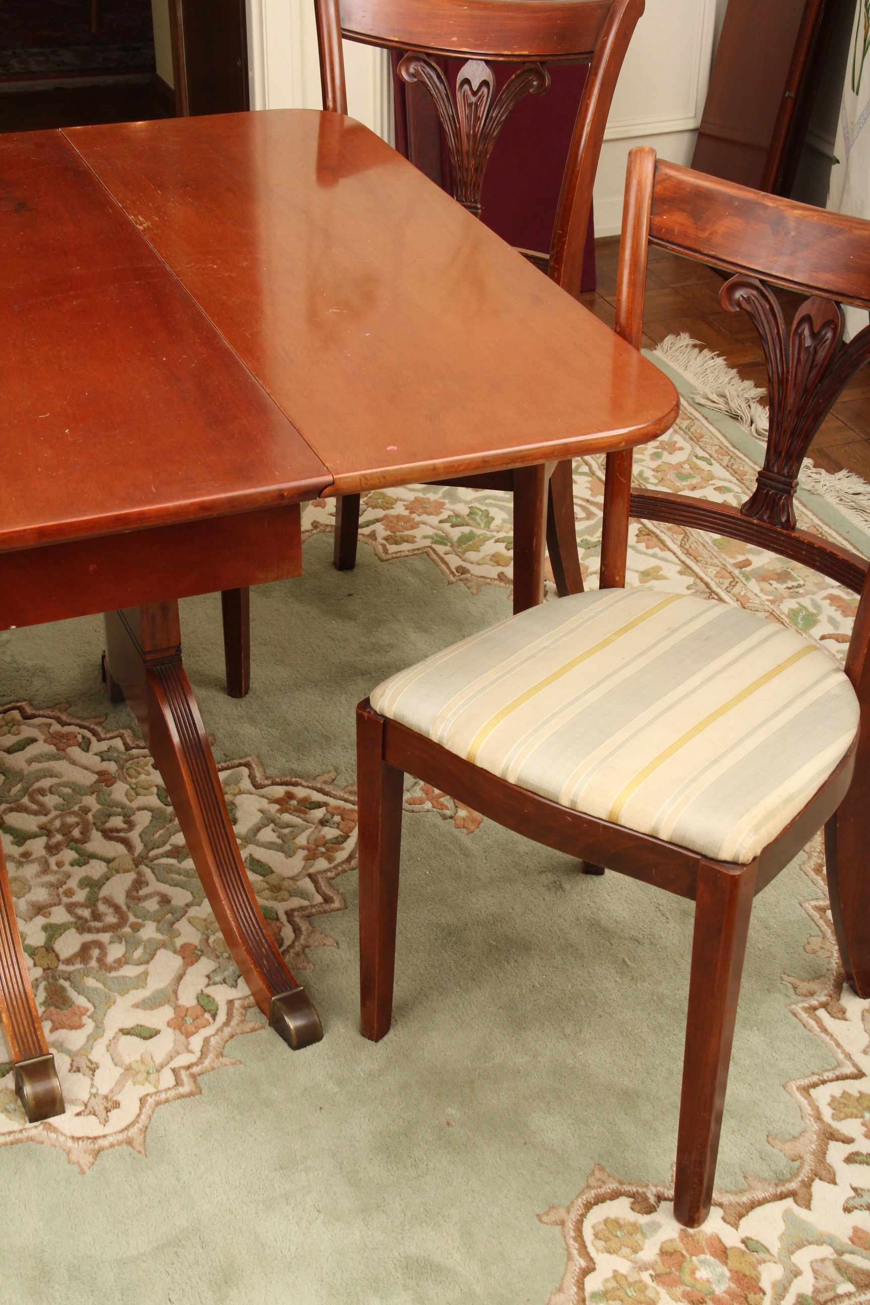 Duncan Phyfe Style Dining Room Table and Chairs