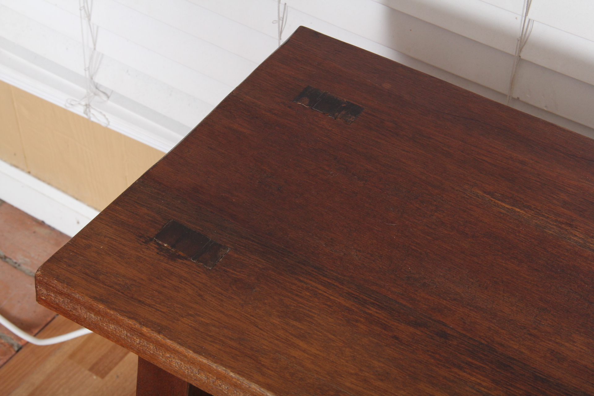 Pottery Barn Sofa Table