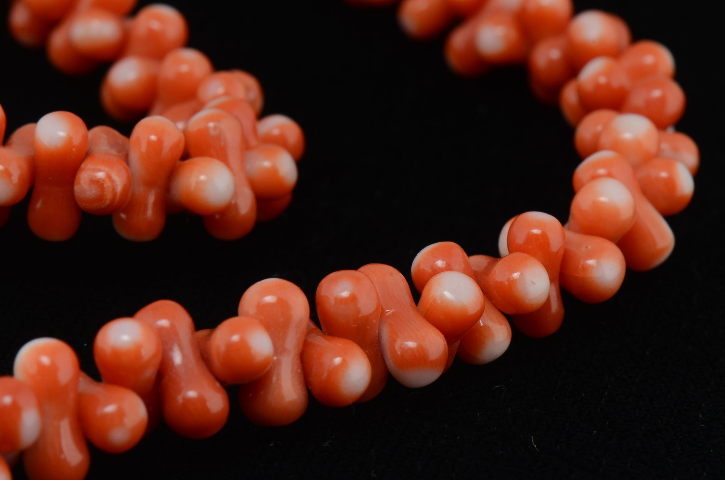Vintage Faux Coral Beaded Necklace
