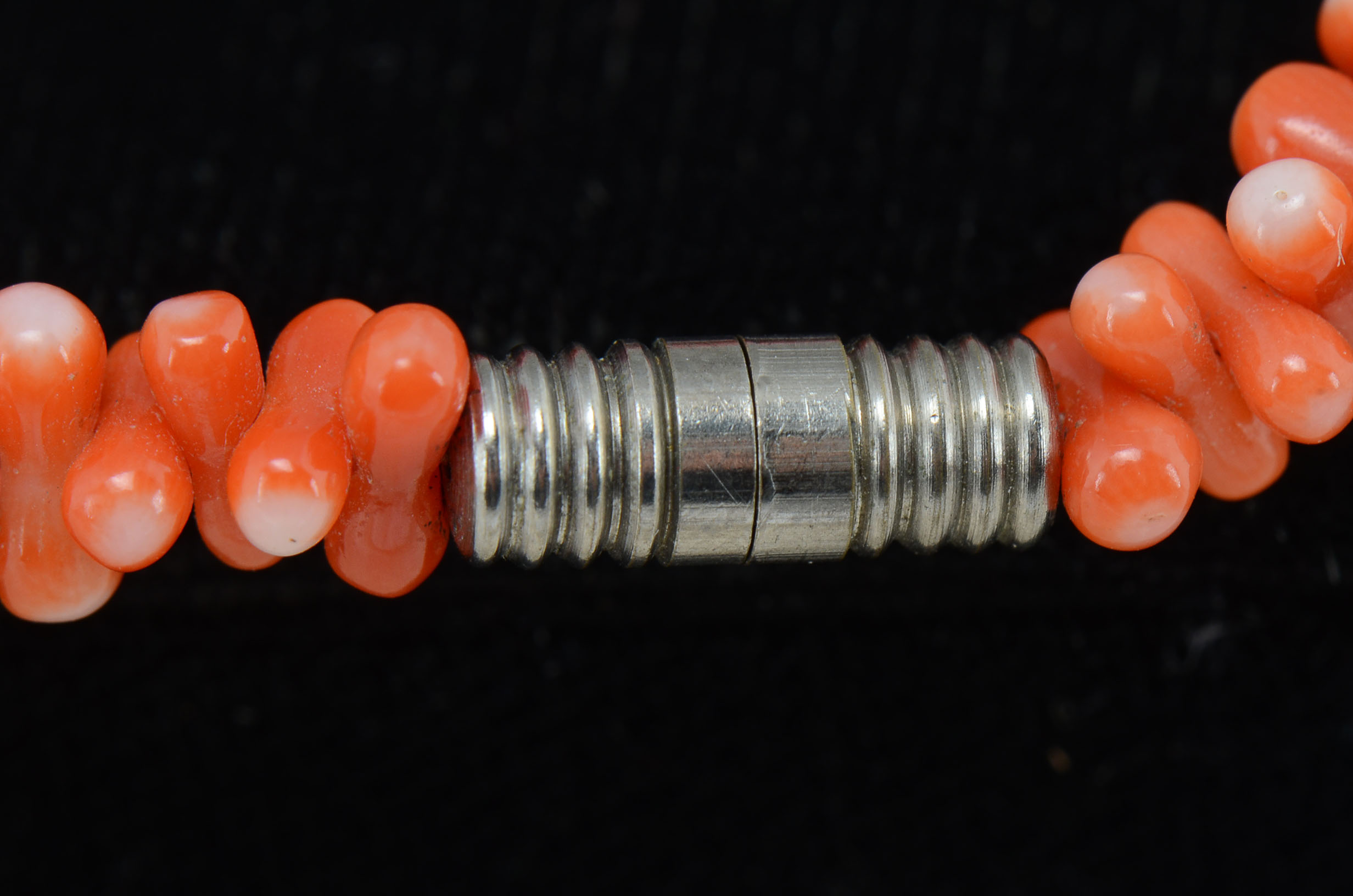 Vintage Faux Coral Beaded Necklace