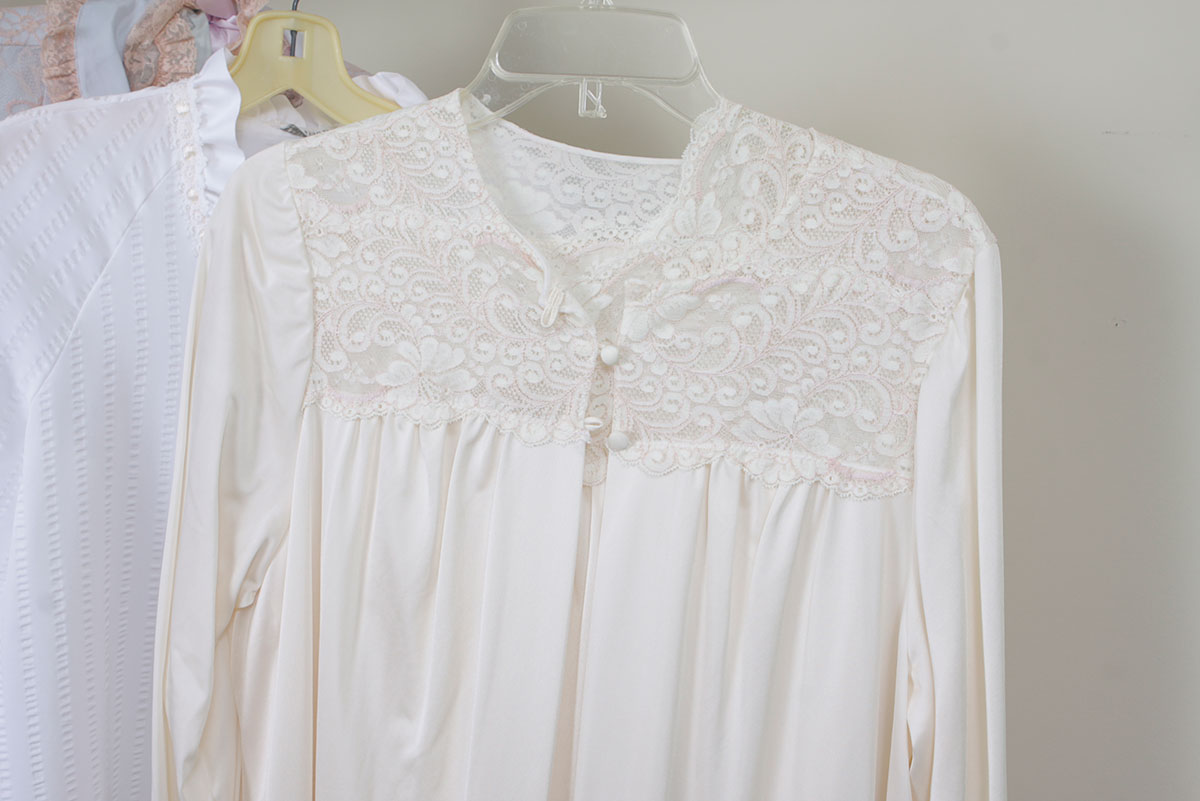 Womens Dresses and Nightgowns