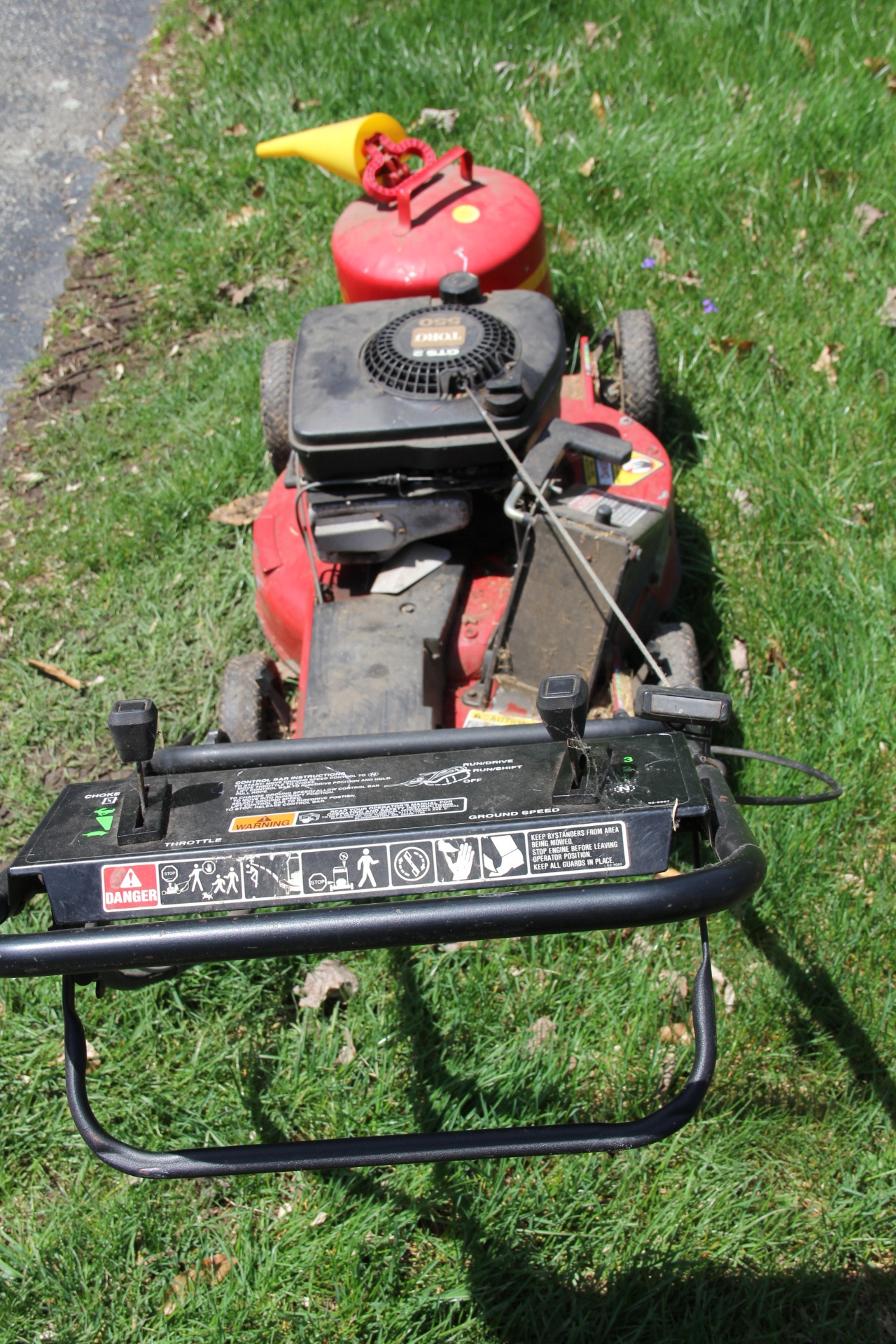 A Toro GTS2-550 Lawn Mower