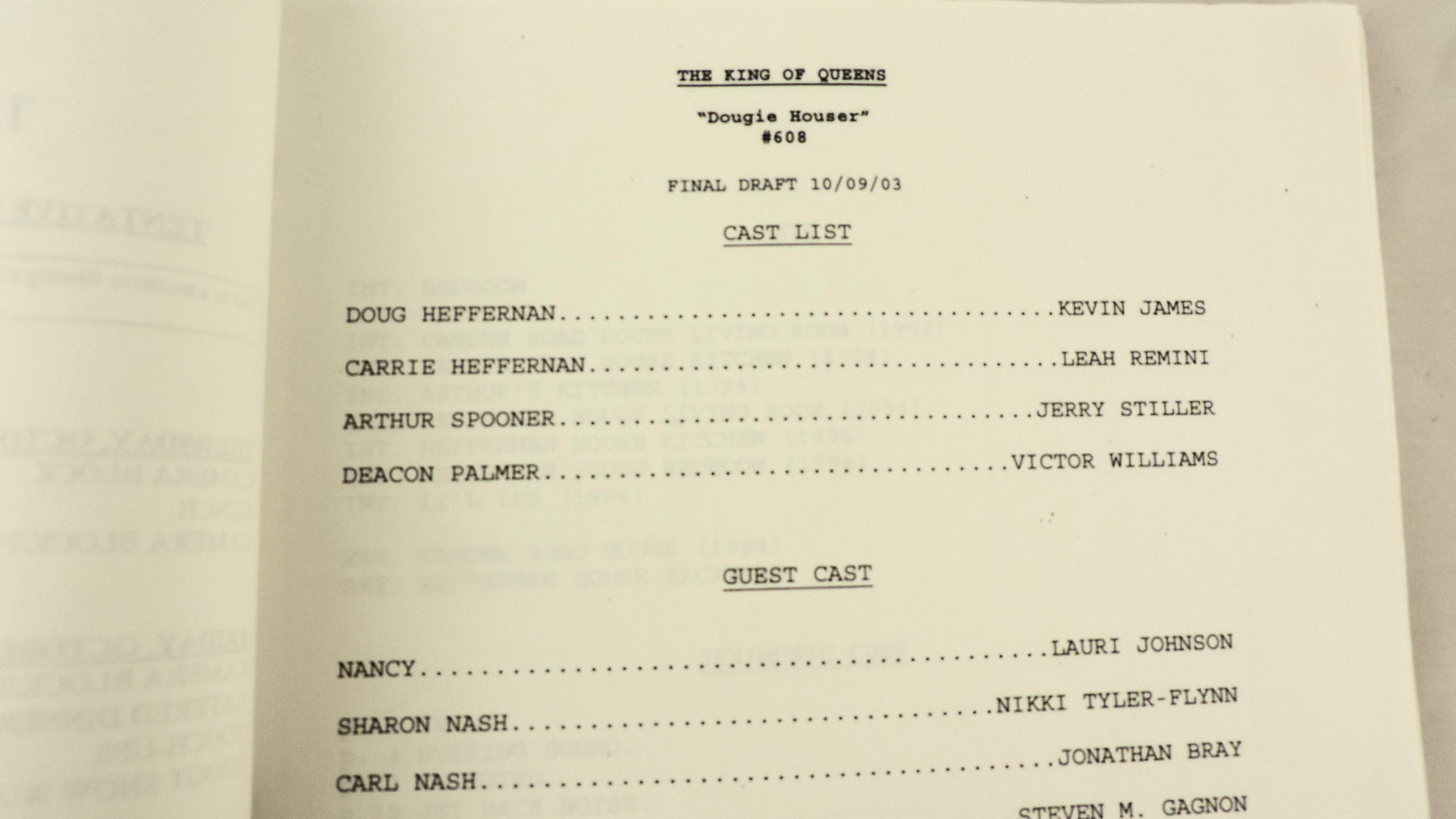 Kevin James Autographed "The King of Queens" Script