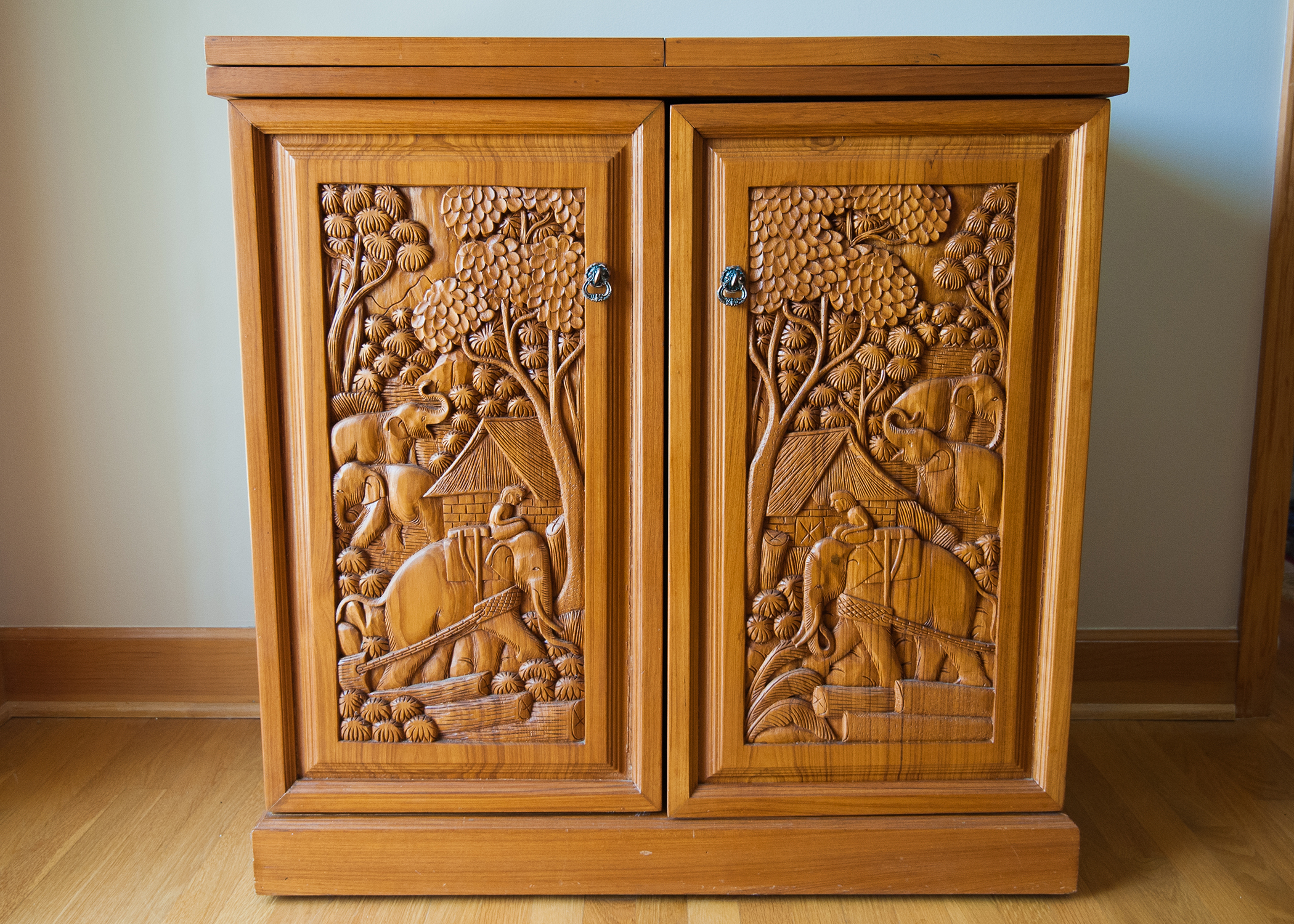 Vintage Hand-Carved Teak Rolling Bar