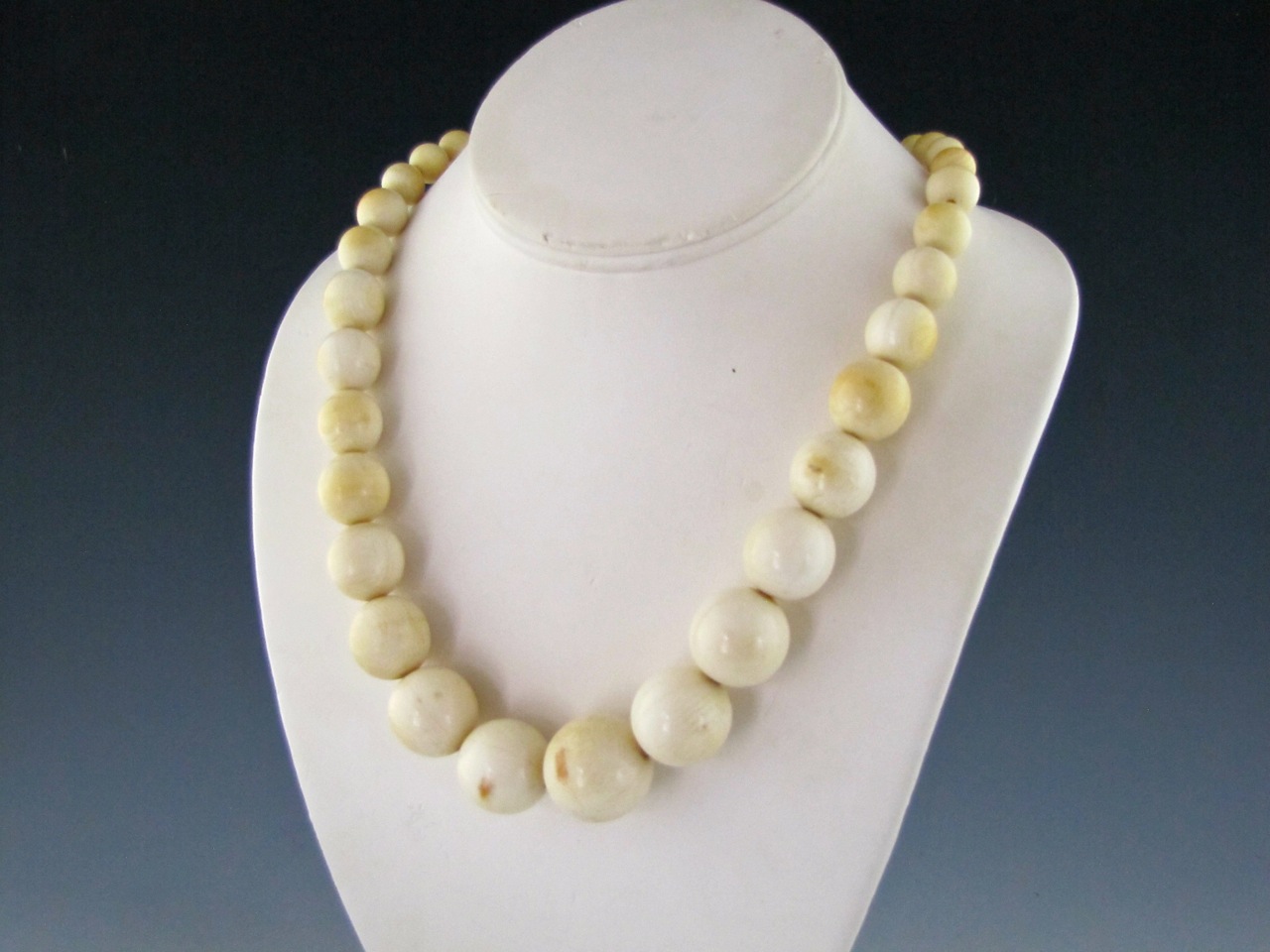 Vintage Elephant Ivory Bead Necklace