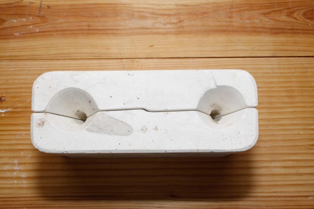 Vintage Holland Molds