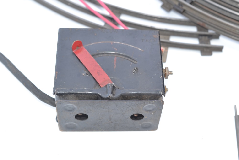 Mid 1930s Vintage Marx Streamliner Train Pieces