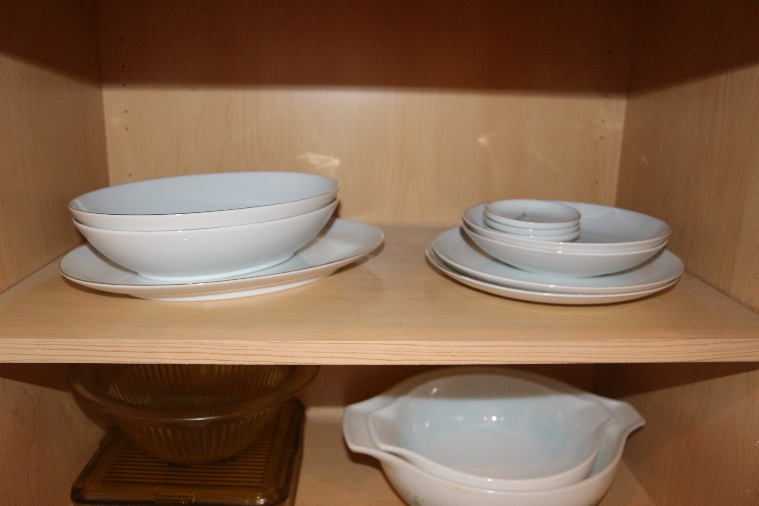 Vintage China, Pottery, Porcelain and Pressed Glass Cookware