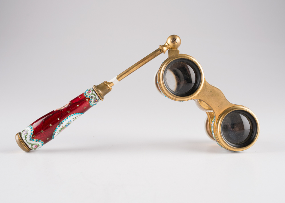 La Reine Opera Glasses