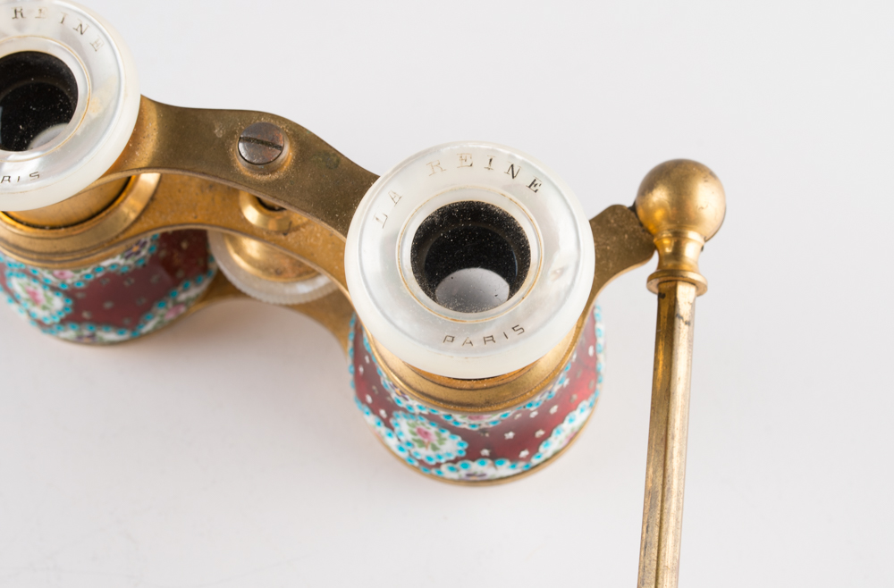 La Reine Opera Glasses