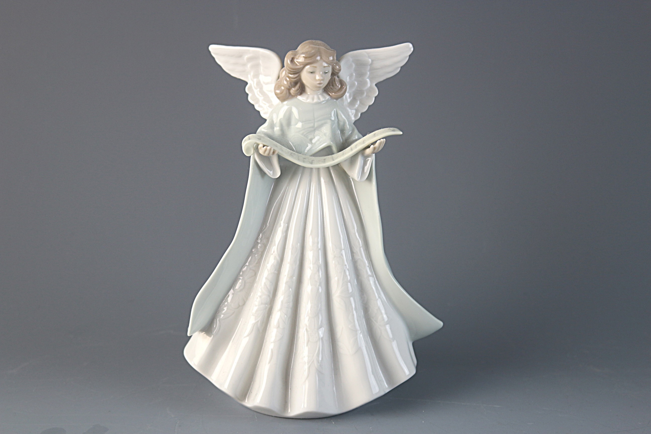 Lladro Porcelain Angel Tree Topper Figurine