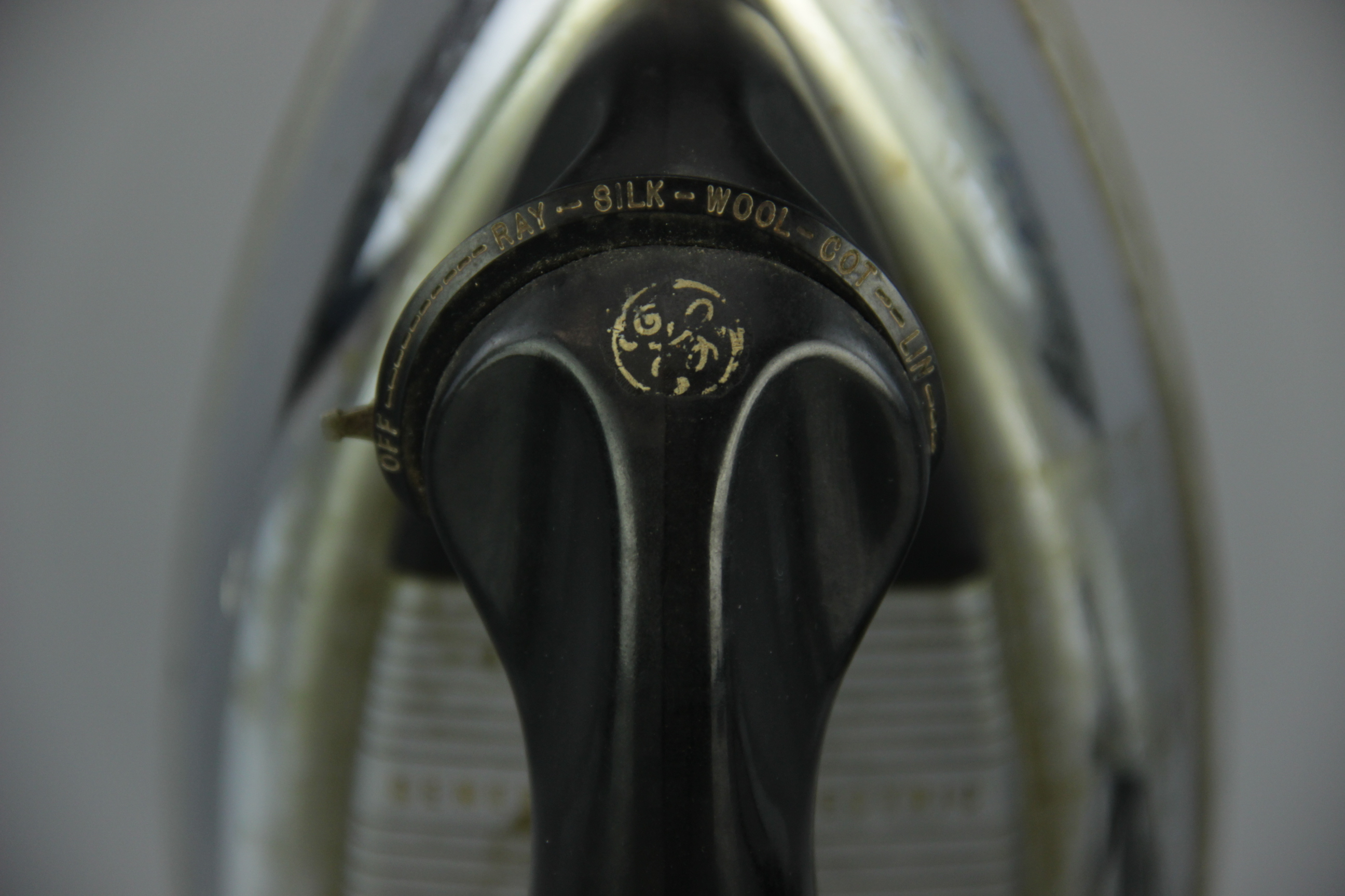 Vintage GE Iron