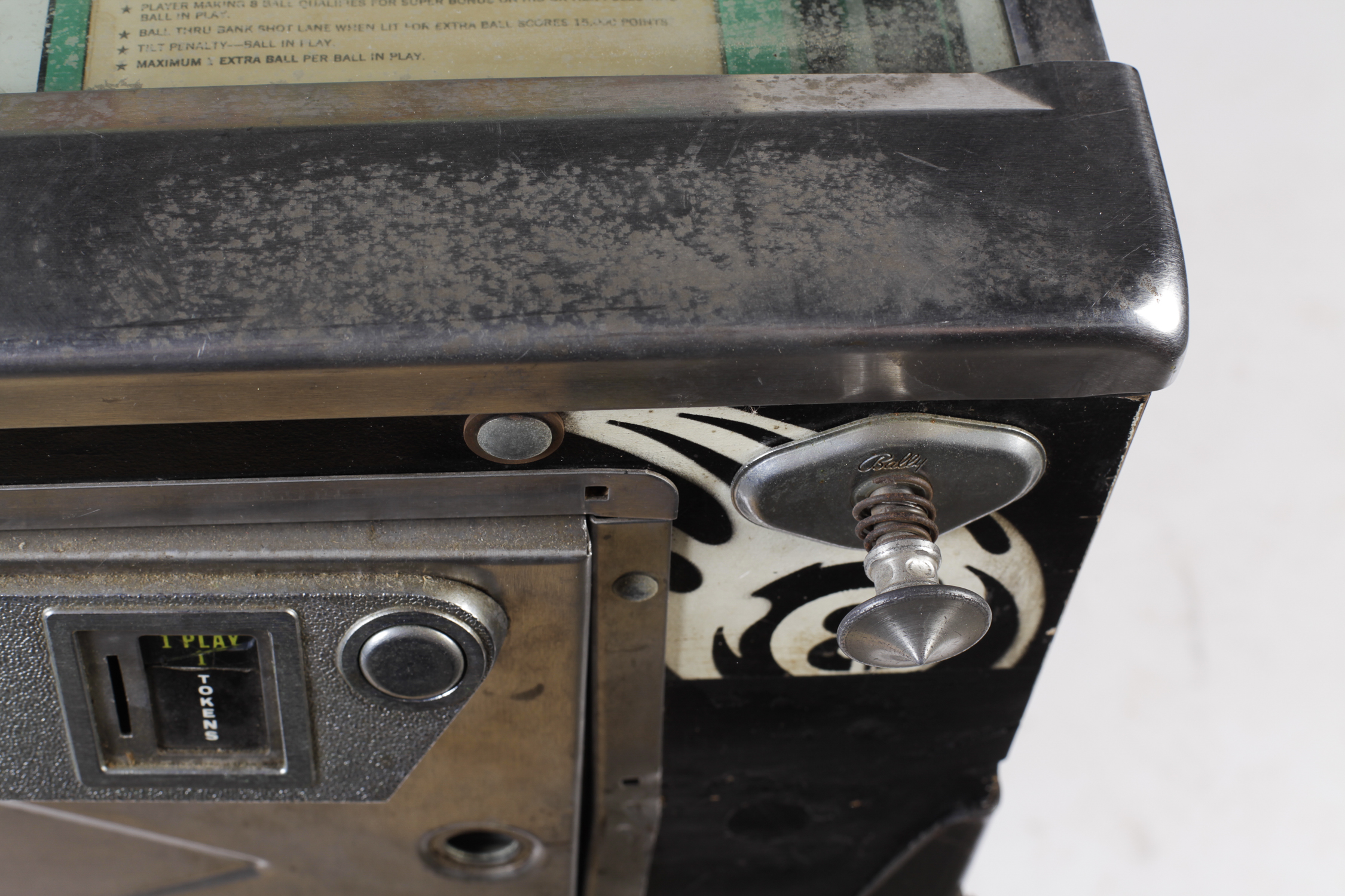 1977 Bally Eight Ball Pinball Machine