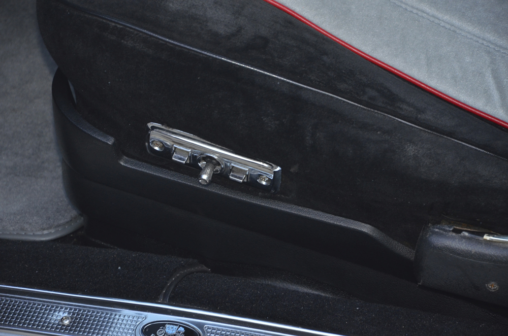 1975 Pontiac Grand Prix LJ