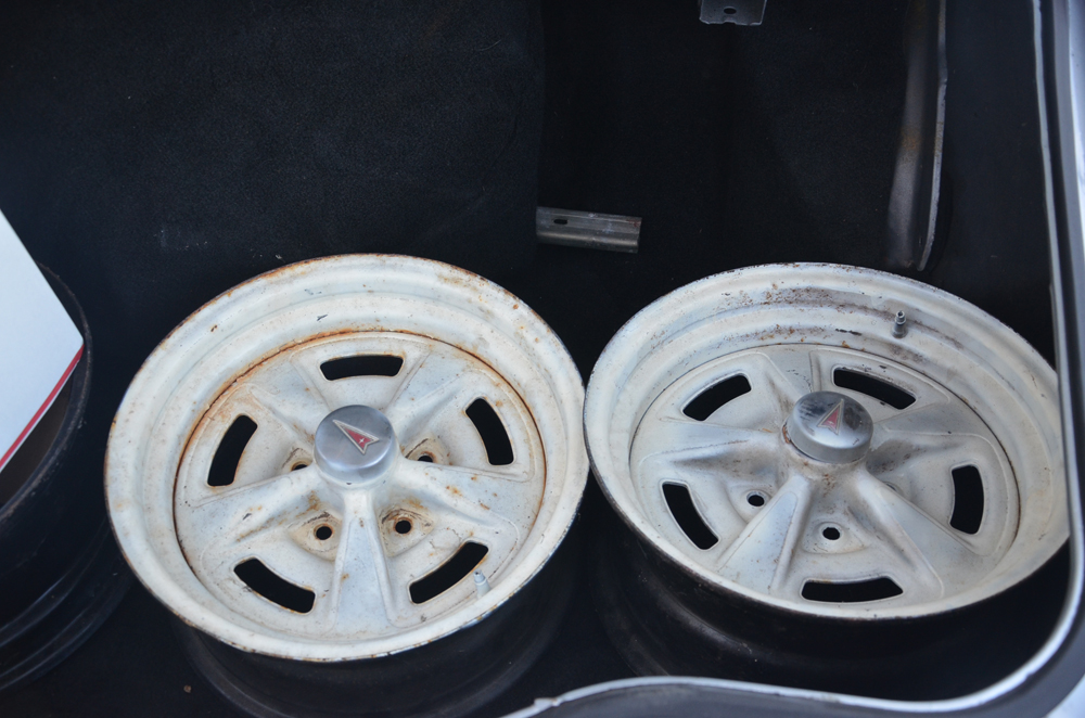 1975 Pontiac Grand Prix LJ