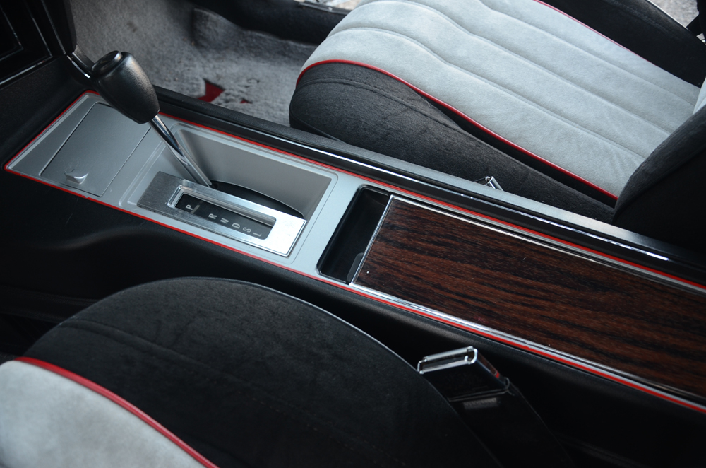 1975 Pontiac Grand Prix LJ