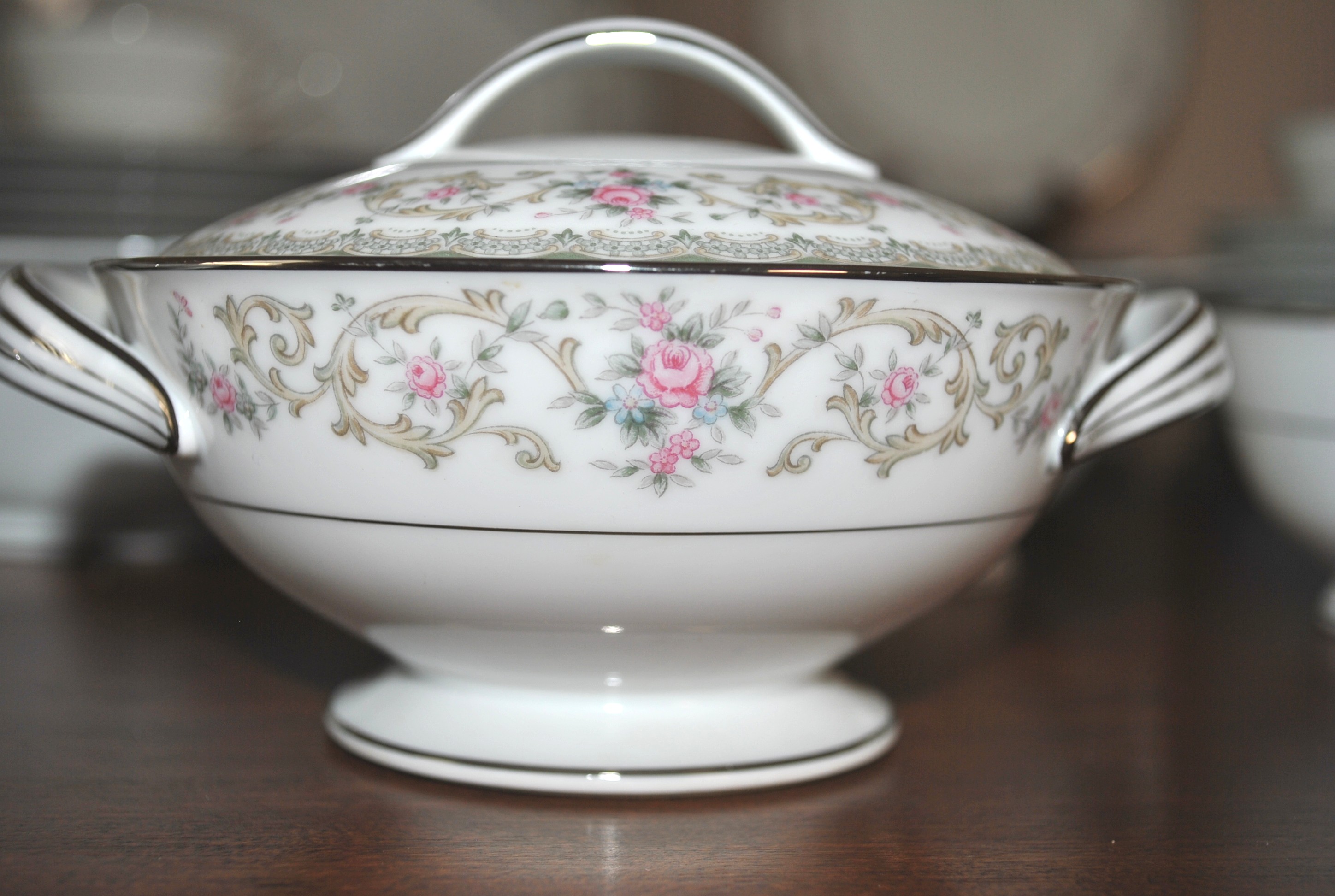 Noritake "Edgewood" China Set with Serving Pieces