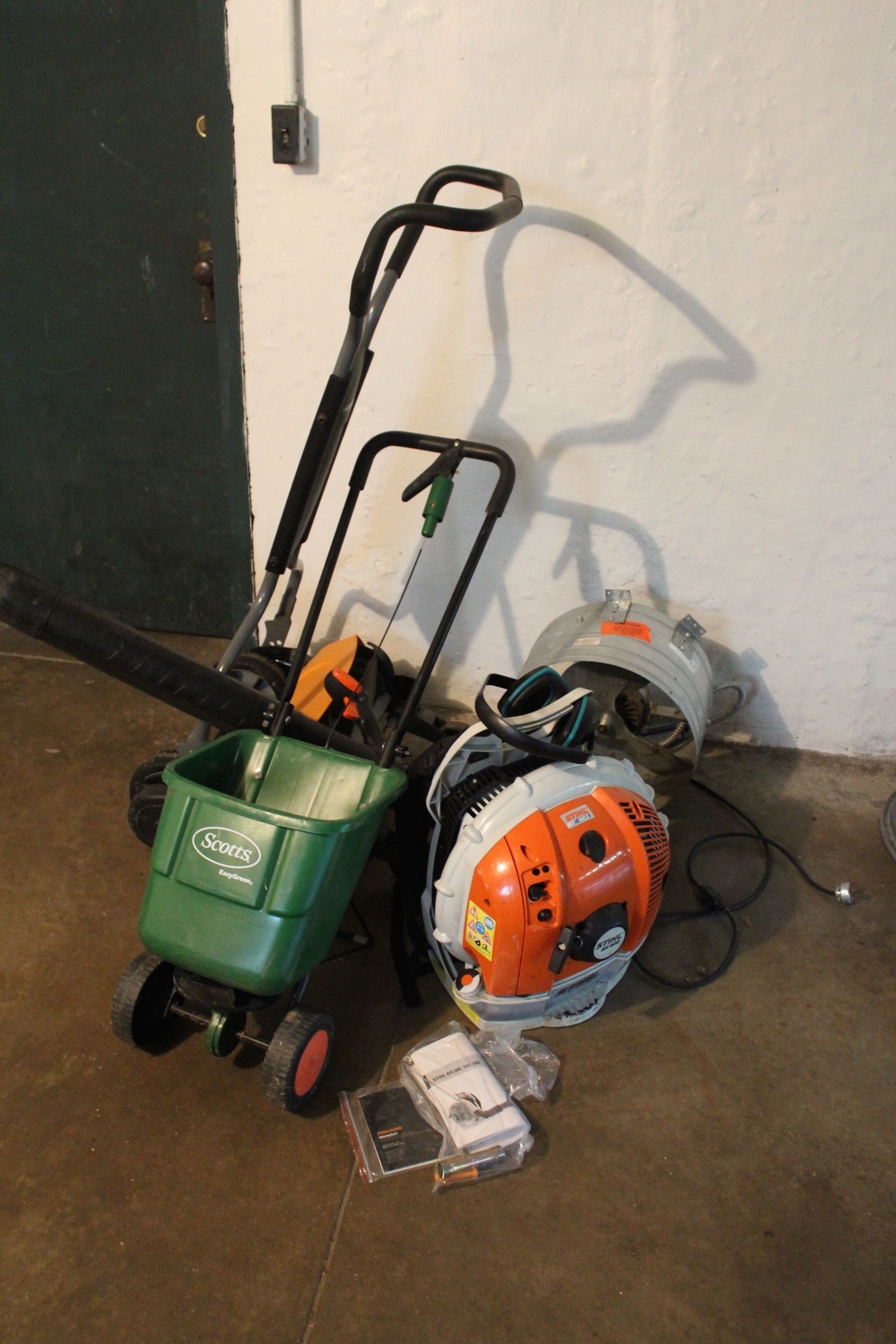 Stihl BR600, Fiskars Reel Mower and More