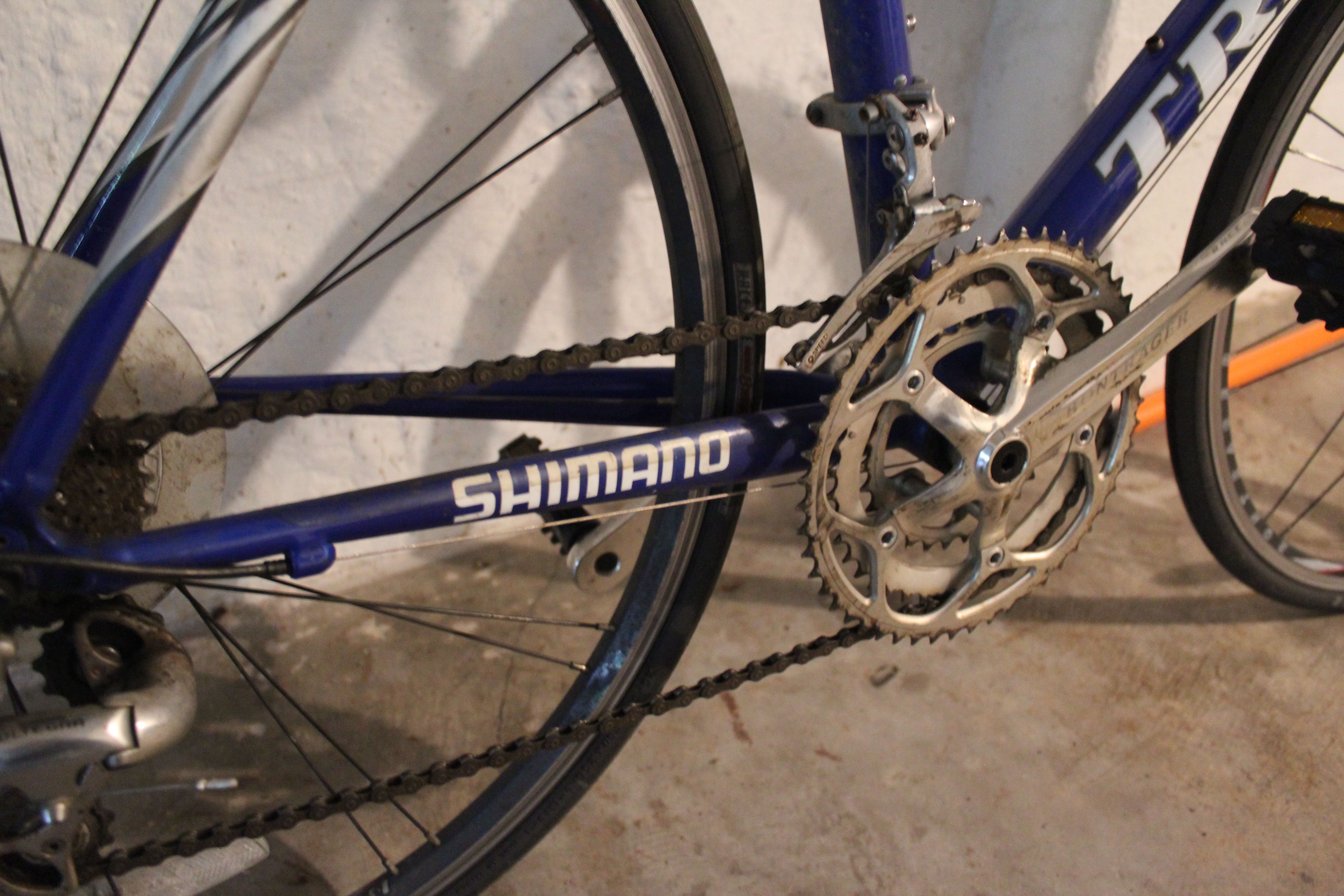 2004 Trek 1500 Road Bike