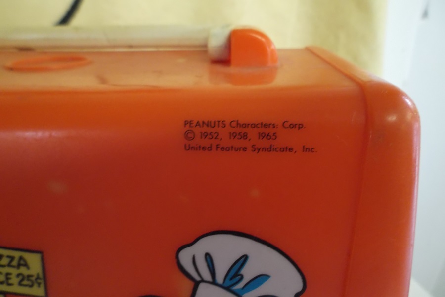 Assortment of Vintage Peanut Character Collector Items