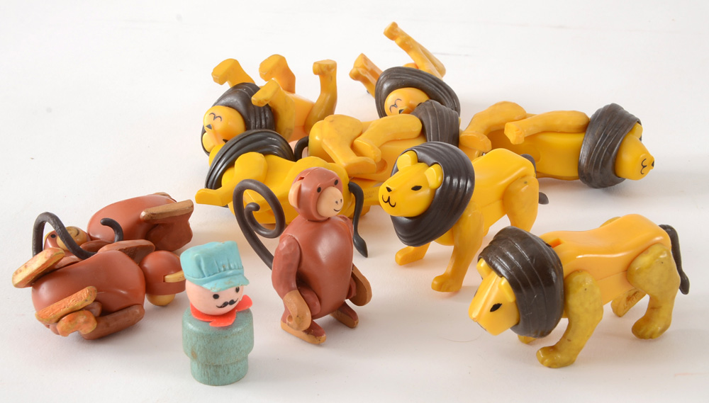 Vintage Lot of Fisher Price Little People Circus Set