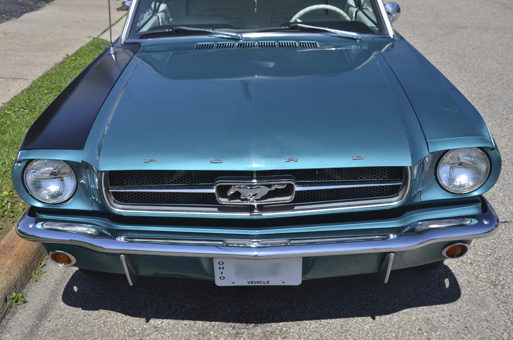 1965 Ford Mustang Coupe V8 289 Engine