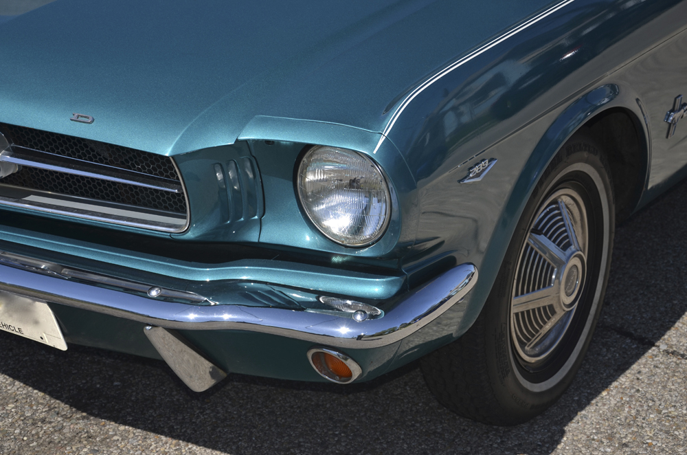 1965 Ford Mustang Coupe V8 289 Engine