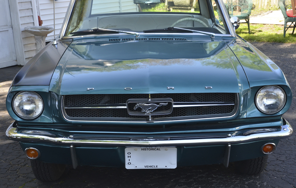 1965 Ford Mustang Coupe V8 289 Engine