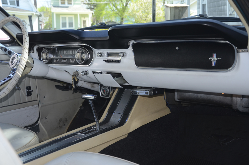 1965 Ford Mustang Coupe V8 289 Engine