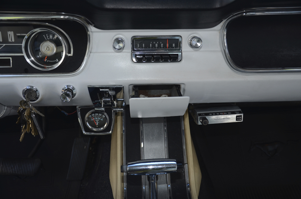 1965 Ford Mustang Coupe V8 289 Engine