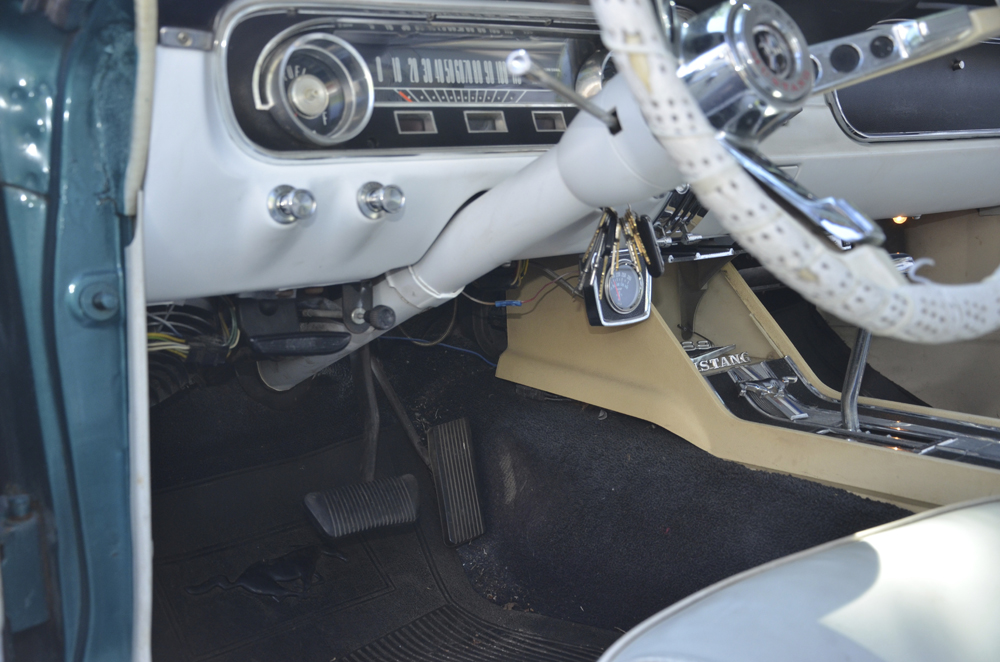 1965 Ford Mustang Coupe V8 289 Engine