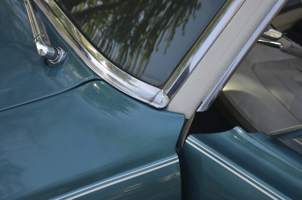 1965 Ford Mustang Coupe V8 289 Engine