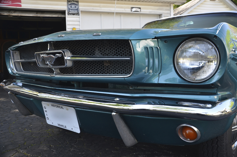 1965 Ford Mustang Coupe V8 289 Engine