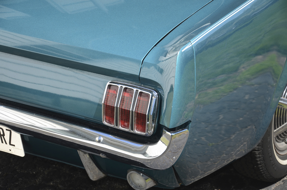 1965 Ford Mustang Coupe V8 289 Engine