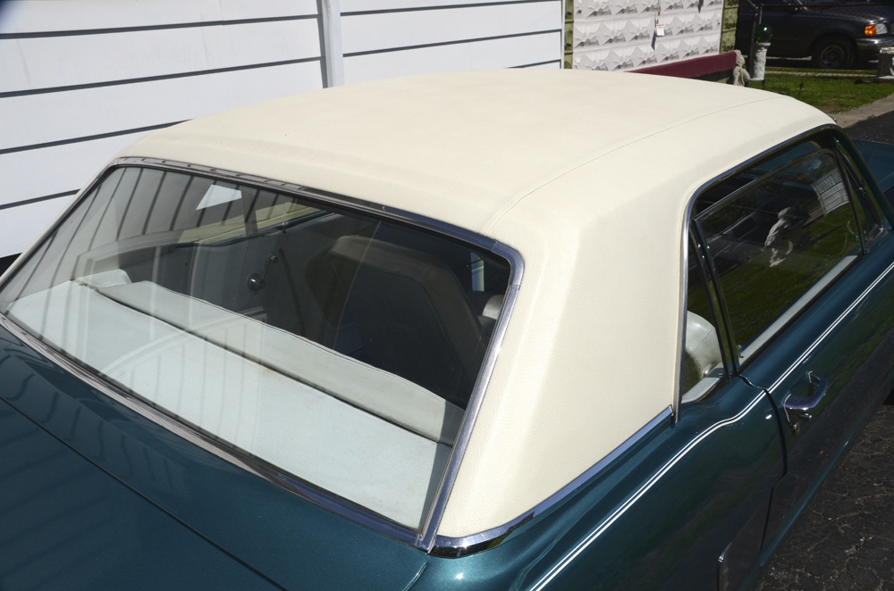 1965 Ford Mustang Coupe V8 289 Engine