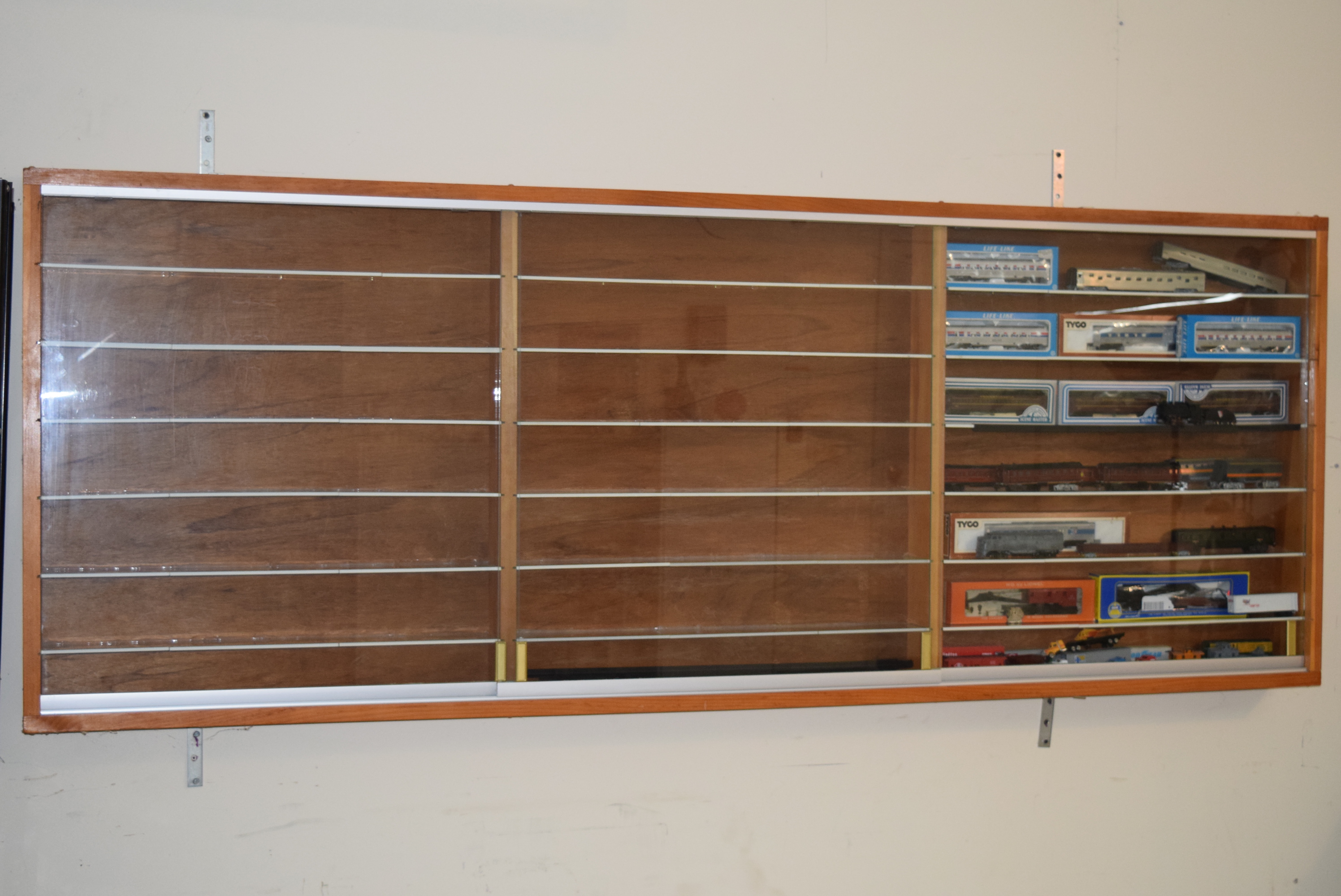 Glass-Front Wall Mount Display Case for Model Railroading