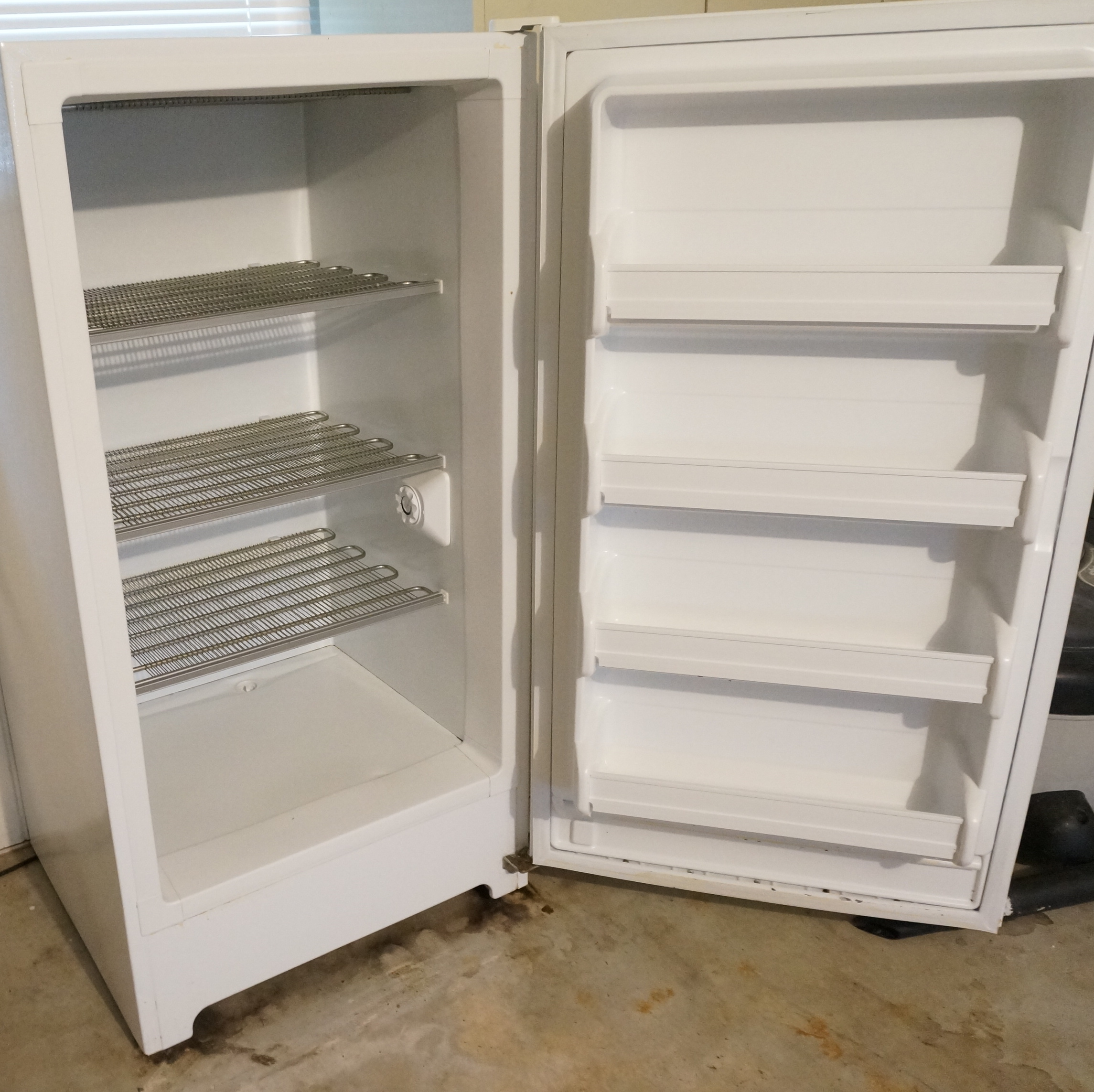 Frigidaire Heavy Duty Commercial Freezer
