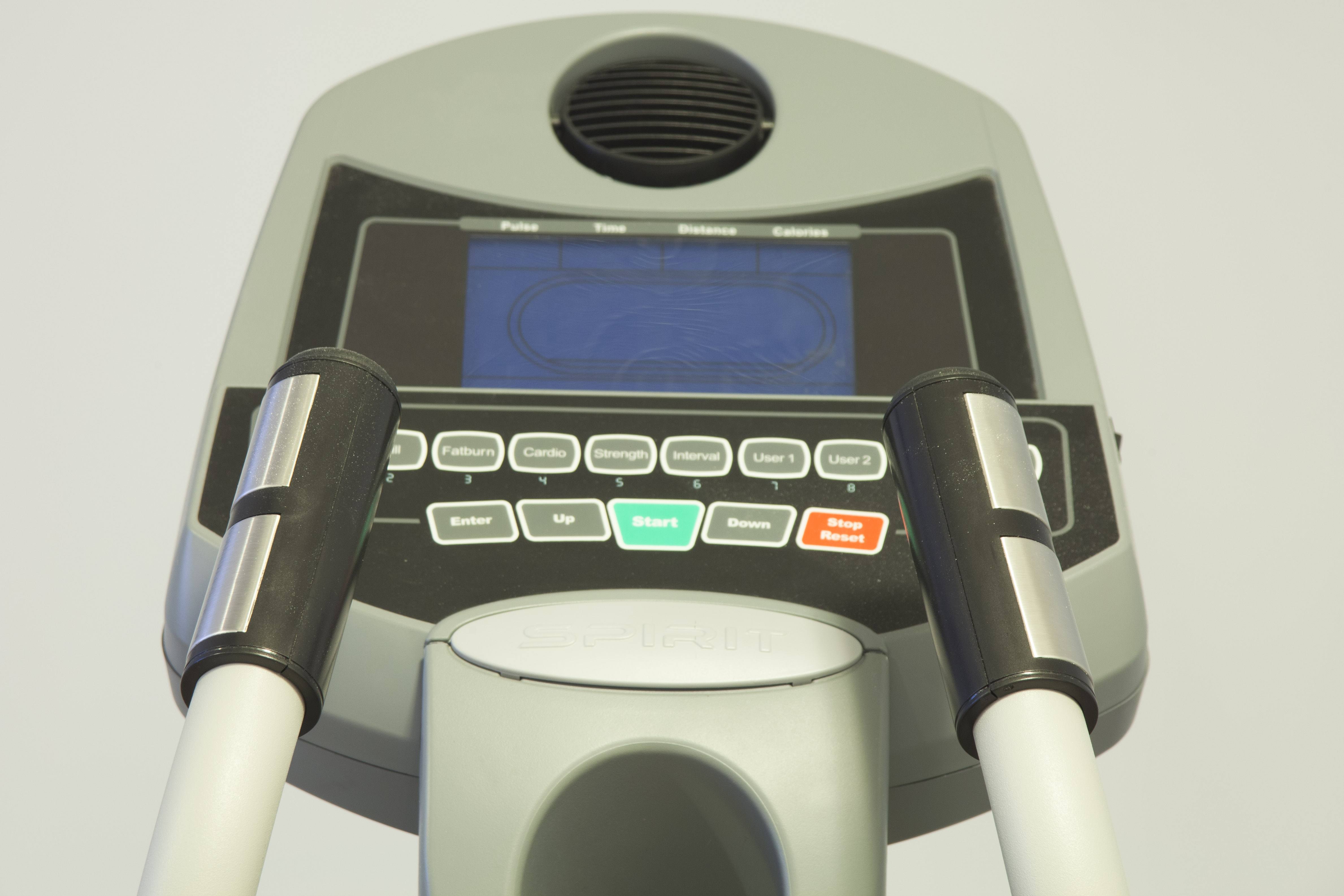 Spirit XE 350 Elliptical Machine