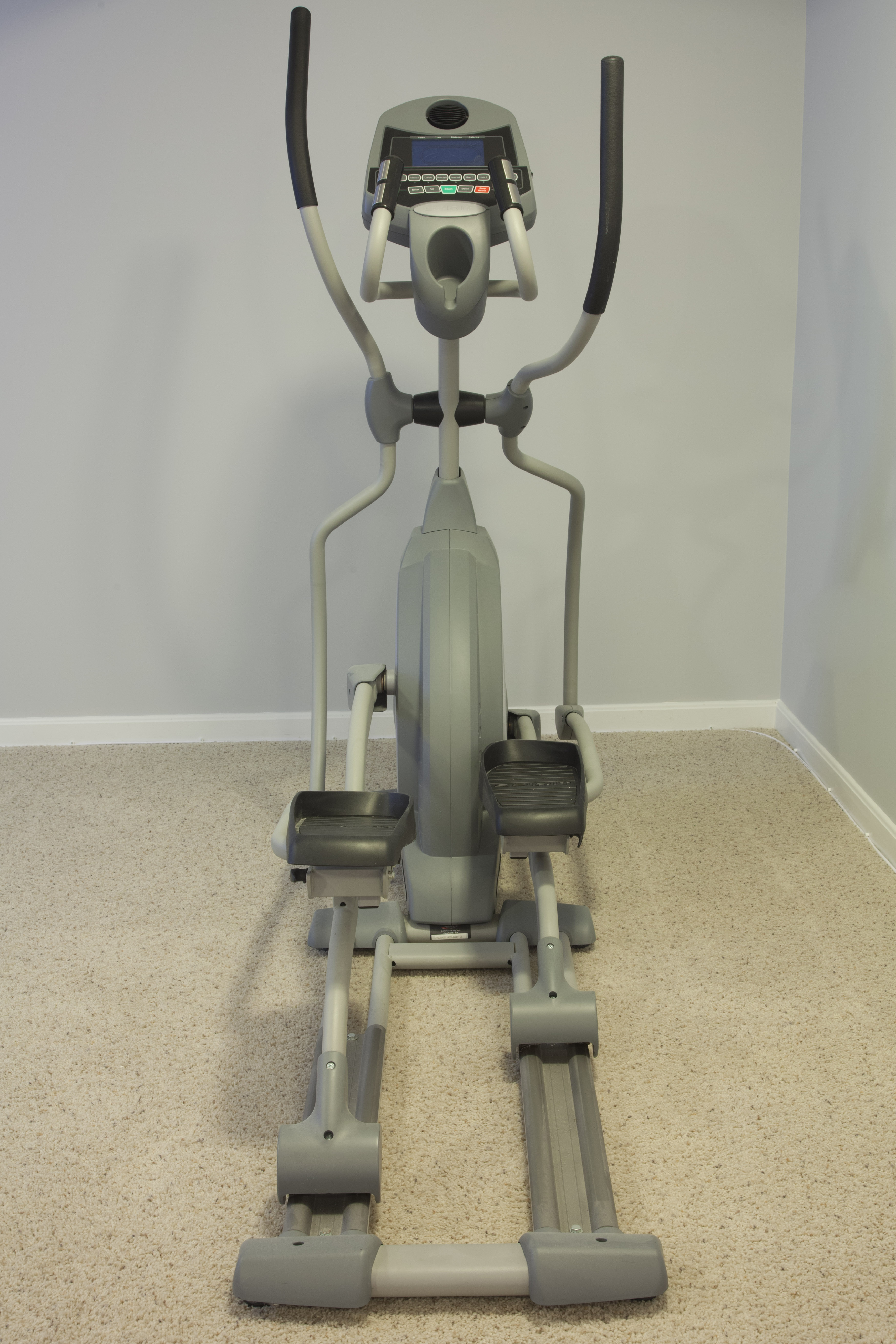 Spirit XE 350 Elliptical Machine