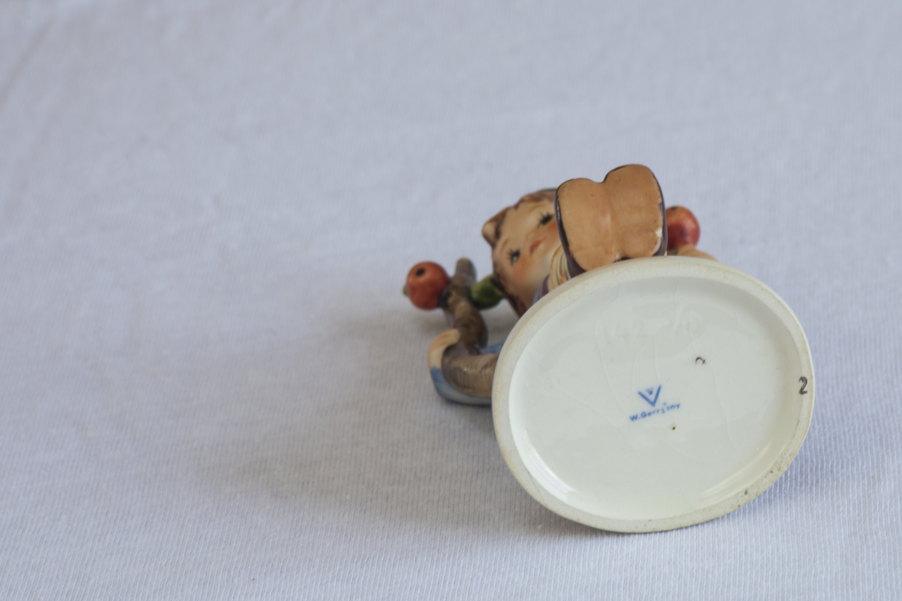 M.I. Hummel Figurines and Sparrow  Musical