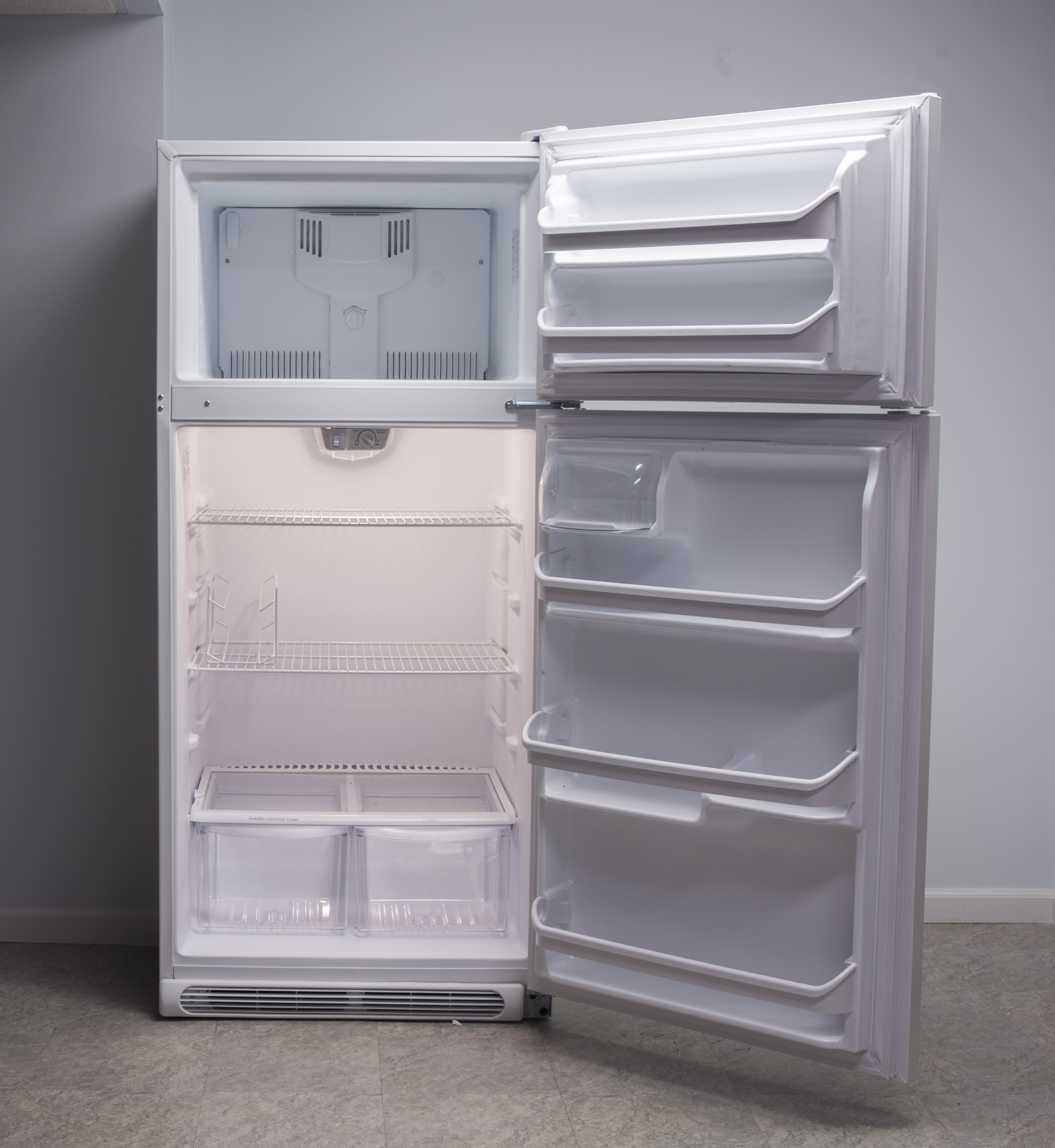 Frigidaire 18 Cubit Foot Refrigerator