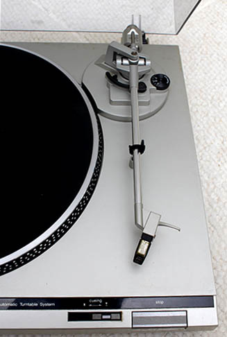 Technics SL-D20 Turntable System