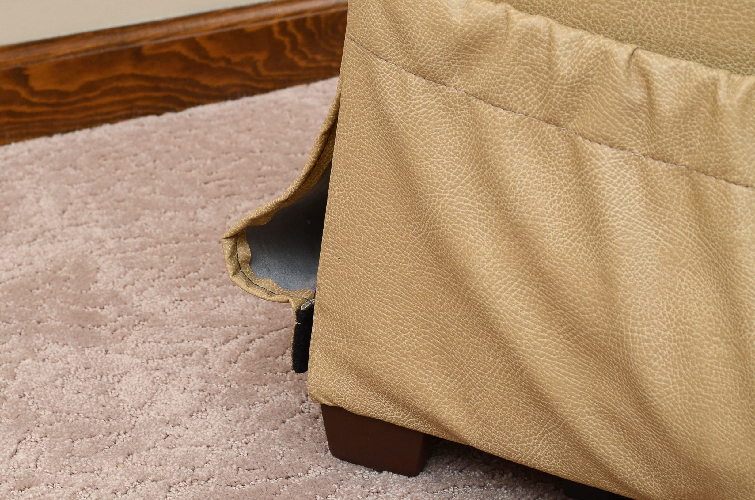 Ultra Comfort America Electronic Lift Chair